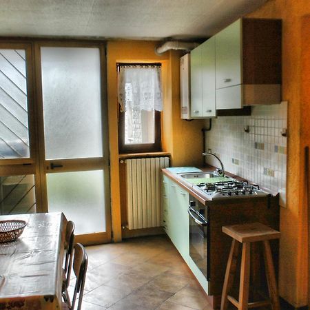 Goccia Di Resina #Sharingorobie Apartman Serina  Kültér fotó