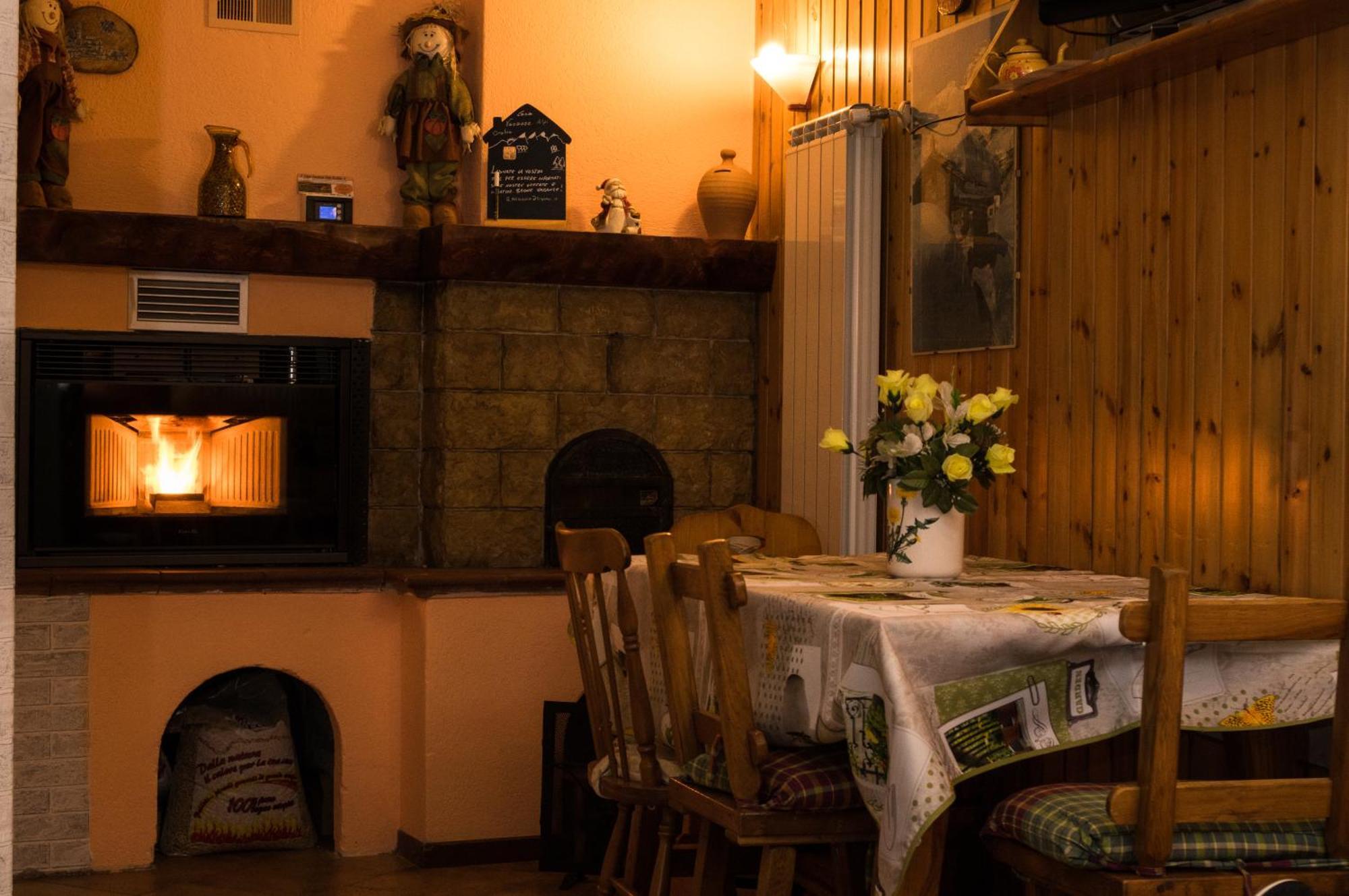 Goccia Di Resina #Sharingorobie Apartman Serina  Kültér fotó